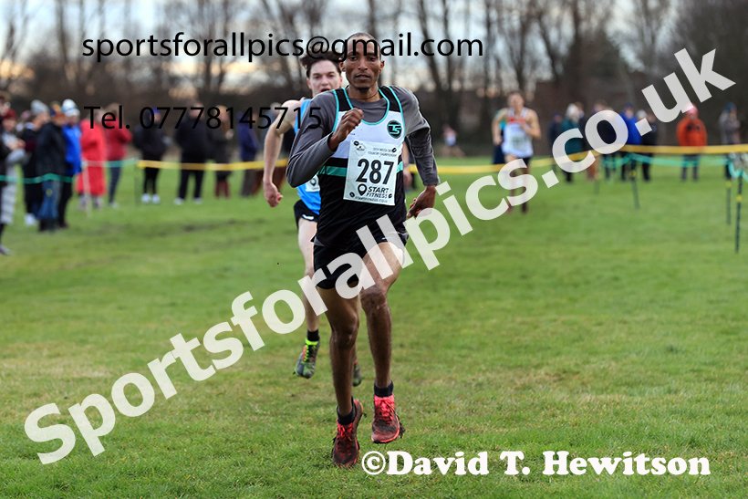 Senior mens 2024 NECAA Cross Country Champs., Temple Park, South Shields. Photo: David T. Hewitson/Sports for All Pics